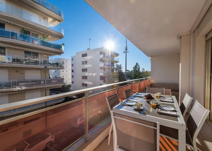3-br Crossing Palm Apartman *