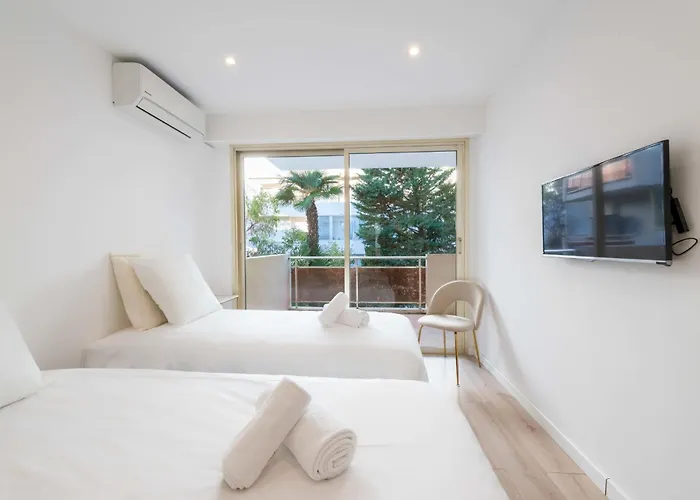 3-br Crossing Palm * Cannes